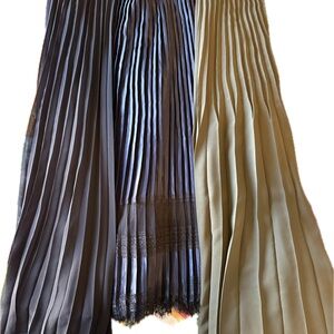 Lot (3) Pleated Skirts